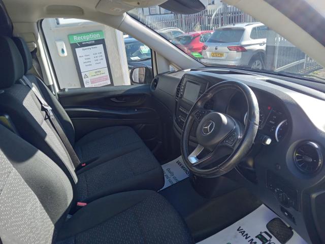 2021 Mercedes-Benz Vito 116Cdi Progressive Van 9G-Tronic (KR71UTJ) Image 21