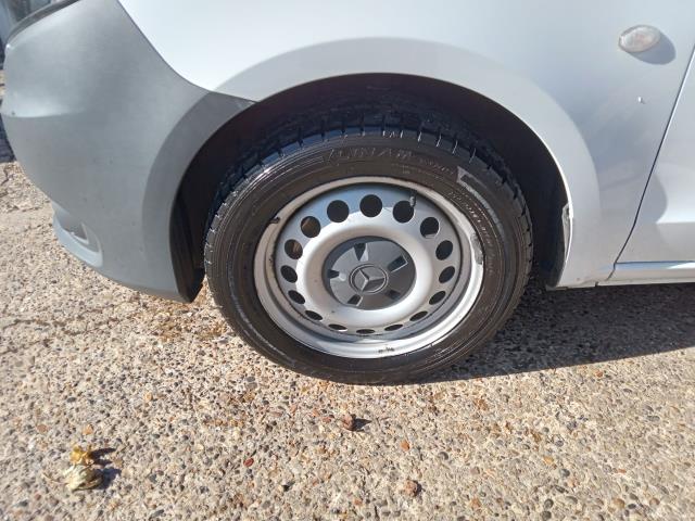 2021 Mercedes-Benz Vito 116Cdi Progressive Van 9G-Tronic (KR71UTJ) Image 31