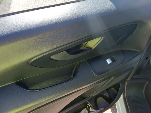 2021 Mercedes-Benz Vito 116Cdi Progressive Van 9G-Tronic (KR71UTJ) Image 18