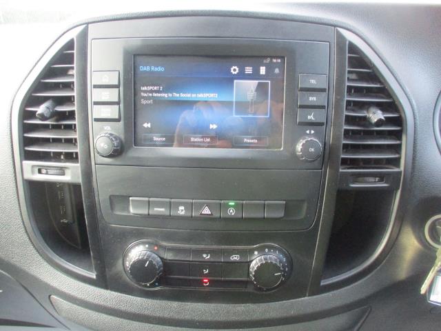2021 Mercedes-Benz Vito 116Cdi Progressive Van 9G-Tronic (KR71UTL) Image 17