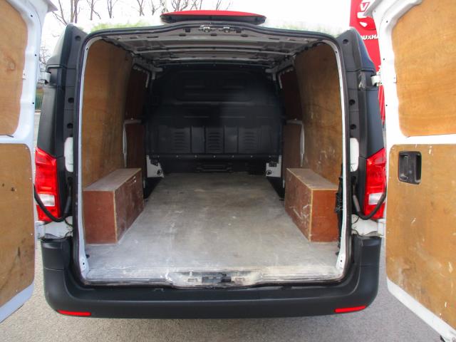 2021 Mercedes-Benz Vito 116Cdi Progressive Van 9G-Tronic (KR71UTL) Image 35