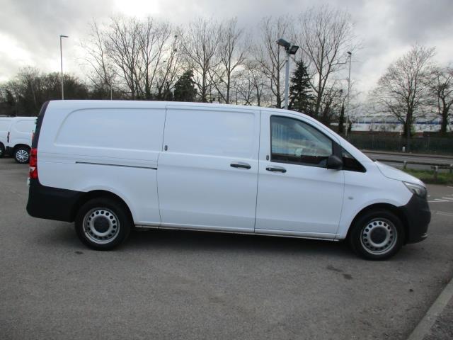 2021 Mercedes-Benz Vito 116Cdi Progressive Van 9G-Tronic (KR71UTL) Image 3