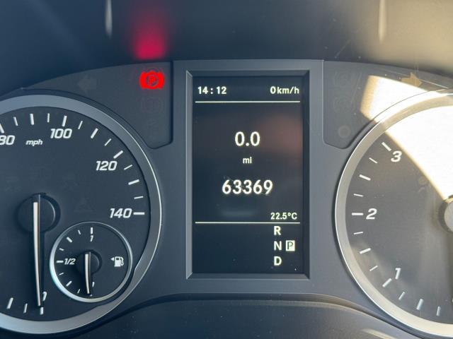 2021 Mercedes-Benz Vito 116Cdi Progressive Van 9G-Tronic (KR71WKM) Image 12