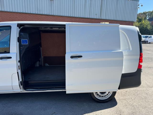 2021 Mercedes-Benz Vito 116Cdi Progressive Van 9G-Tronic (KR71WKM) Image 47