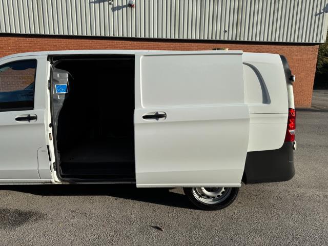 2021 Mercedes-Benz Vito 116Cdi Progressive Van 9G-Tronic (KR71WKN) Image 49
