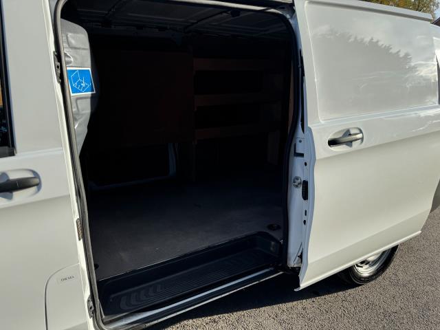 2021 Mercedes-Benz Vito 116Cdi Progressive Van 9G-Tronic (KR71WKN) Image 48