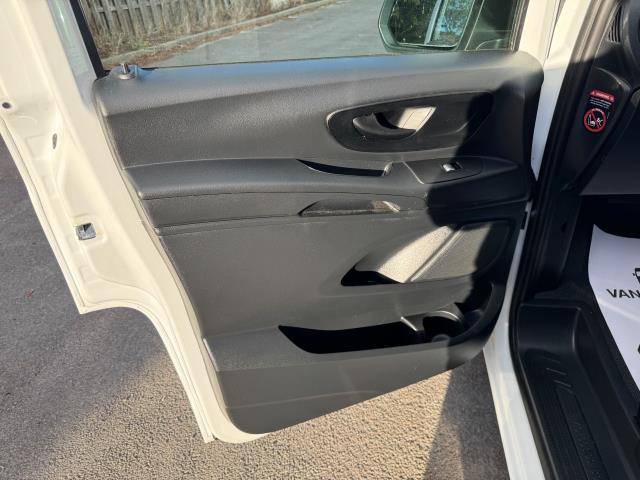 2021 Mercedes-Benz Vito 116Cdi Progressive Van 9G-Tronic (KR71WKN) Image 41