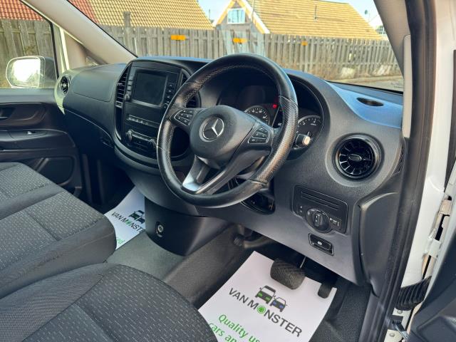 2021 Mercedes-Benz Vito 116Cdi Progressive Van 9G-Tronic (KR71WKN) Image 14