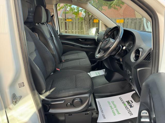2021 Mercedes-Benz Vito 116Cdi Progressive Van 9G-Tronic (KR71WKN) Image 15