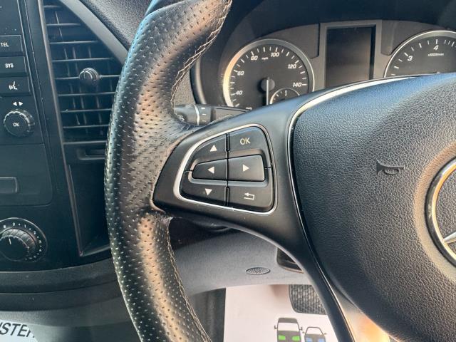 2021 Mercedes-Benz Vito 116Cdi Progressive Van 9G-Tronic (KR71WKN) Image 23