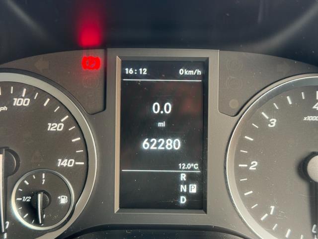 2021 Mercedes-Benz Vito 116Cdi Progressive Van 9G-Tronic (KR71WKN) Image 12