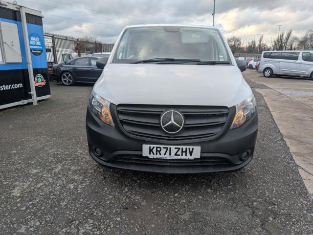 2022 Mercedes-Benz Vito 116Cdi Progressive Van 9G-Tronic (KR71ZHV) Image 3
