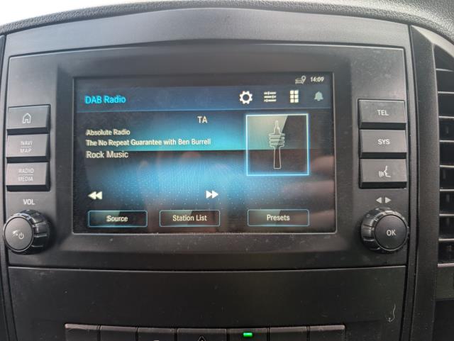 2022 Mercedes-Benz Vito 116Cdi Progressive Van 9G-Tronic (KR71ZHV) Image 26