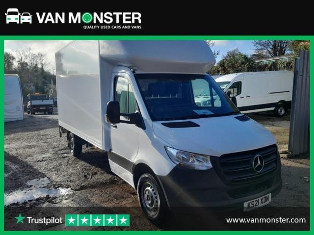 2021 Mercedes-Benz Sprinter 3.5T Progressive Luton (KS21XDN)