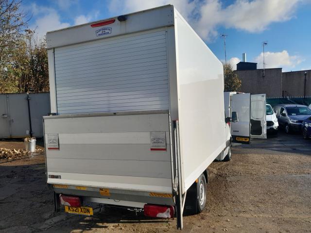 2021 Mercedes-Benz Sprinter 3.5T Progressive Luton (KS21XDN) Image 8