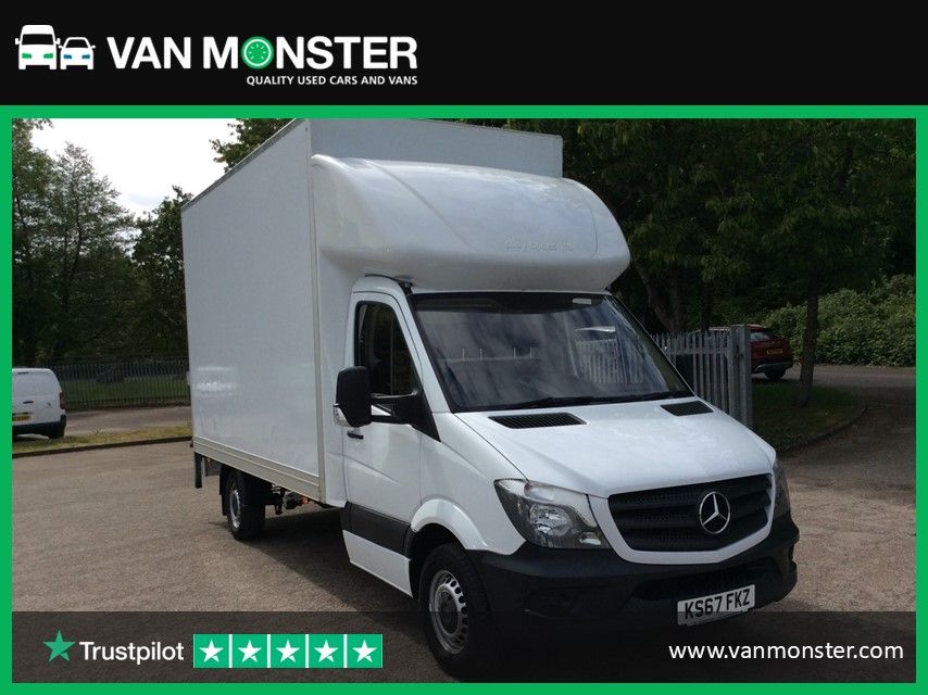 2017 Mercedes-Benz Sprinter 314 CDI  Hybrid Luton Curtain Side (with Tail Lift) (KS67FKZ)