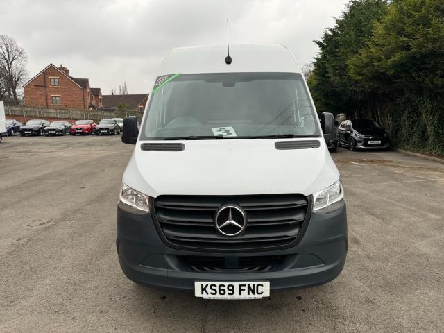 2 tonne best sale van for sale