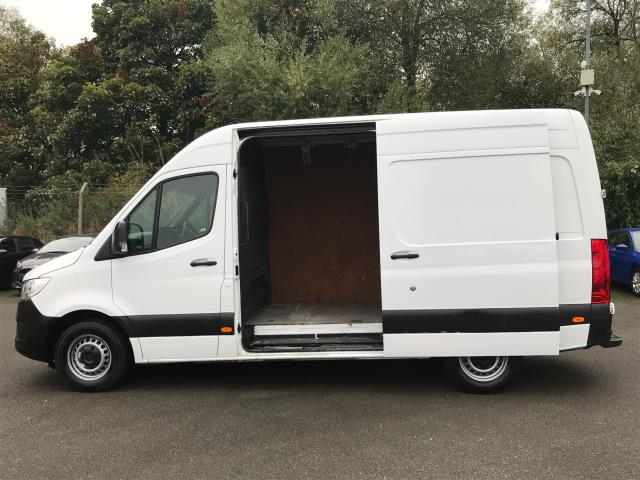 2020 Mercedes-Benz Sprinter 3.5T L2 H2 MWB PROGRESSIVE VAN EURO 6 (KS70ANR) Image 5