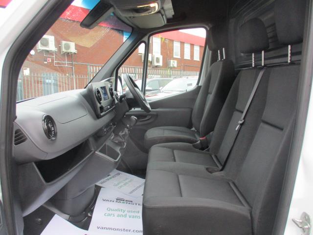 2020 Mercedes-Benz Sprinter 315CDI L2H2 RWD PROGRESSIVE (KS70BKX) Image 25