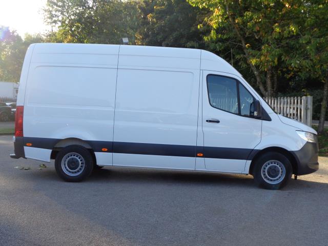 2020 Mercedes-Benz Sprinter 315CDI L2 H2 150PS PROGRESSIVE EURO 6 MWB (KS70BOU) Image 15