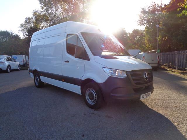 2020 Mercedes-Benz Sprinter 315CDI L2 H2 150PS PROGRESSIVE EURO 6 MWB (KS70BOU) Image 2