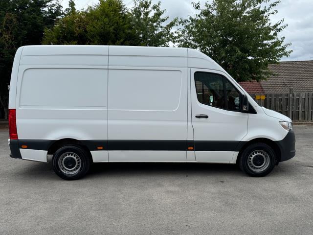 2020 Mercedes-Benz Sprinter 3.5T L2 H2 Progressive Van RWD 315 CDI (KS70DWW) Image 10