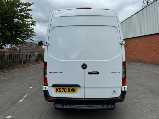 2020 Mercedes-Benz Sprinter 3.5T L2 H2 Progressive Van RWD 315 CDI (KS70DWW) Image 8