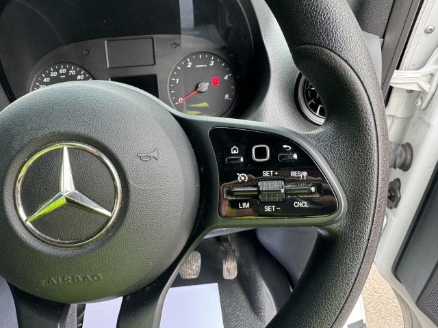 2020 Mercedes-Benz Sprinter 3.5T L2 H2 Progressive Van RWD 315 CDI (KS70DWW) Image 24