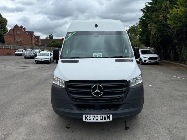 2020 Mercedes-Benz Sprinter 3.5T L2 H2 Progressive Van RWD 315 CDI (KS70DWW) Image 3