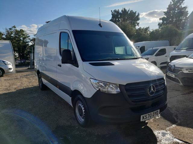 2020 Mercedes-Benz Sprinter 3.5T H2 L2 Progressive Van (KS70DYO) Image 2