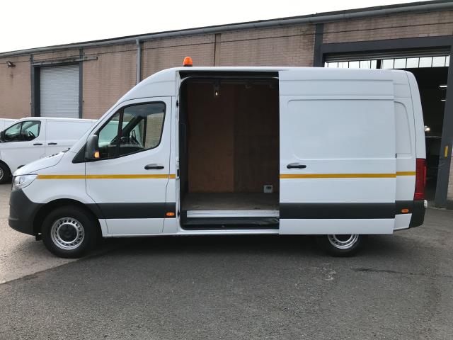 2020 Mercedes-Benz Sprinter 315CDI L2 H2 150PS PROGRESSIVE EURO 6 (KS70EAO) Image 9