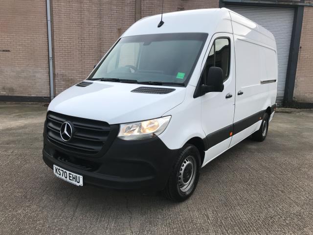 2020 Mercedes-Benz Sprinter 315CDI L2 H2 150PS PROGRESSIVE EURO 6 (KS70EHU) Image 2