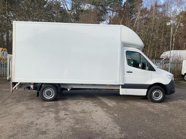 2021 Mercedes-Benz Sprinter 316 CDI L3 LUTON T/Lift (KS70EVV) Image 10