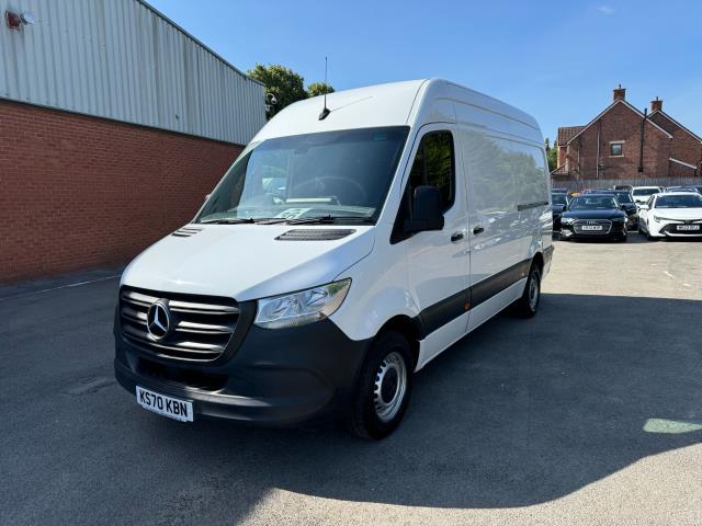 2020 Mercedes-Benz Sprinter 3.5T L2 H2 Progressive Van RWD 315 CDI (KS70KBN) Image 4