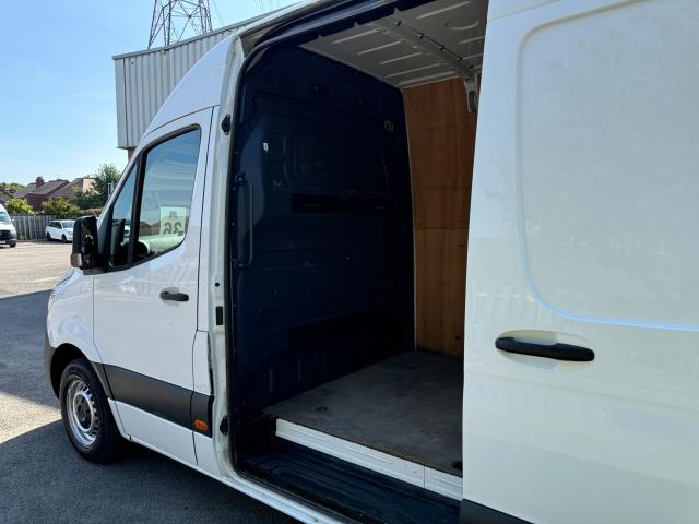 2020 Mercedes-Benz Sprinter 3.5T L2 H2 Progressive Van RWD 315 CDI (KS70KBN) Image 40