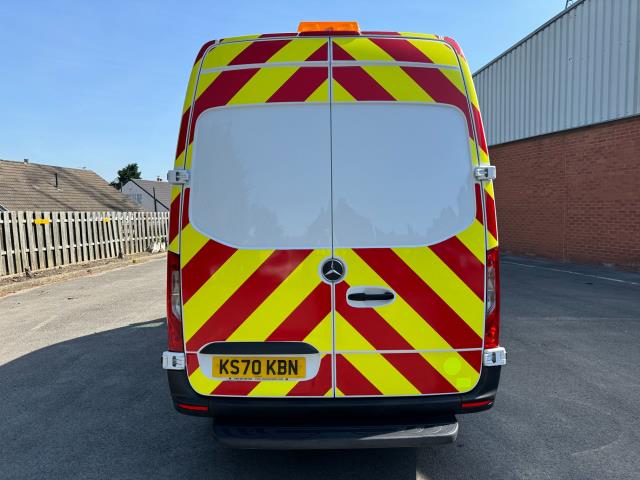 2020 Mercedes-Benz Sprinter 3.5T L2 H2 Progressive Van RWD 315 CDI (KS70KBN) Image 8