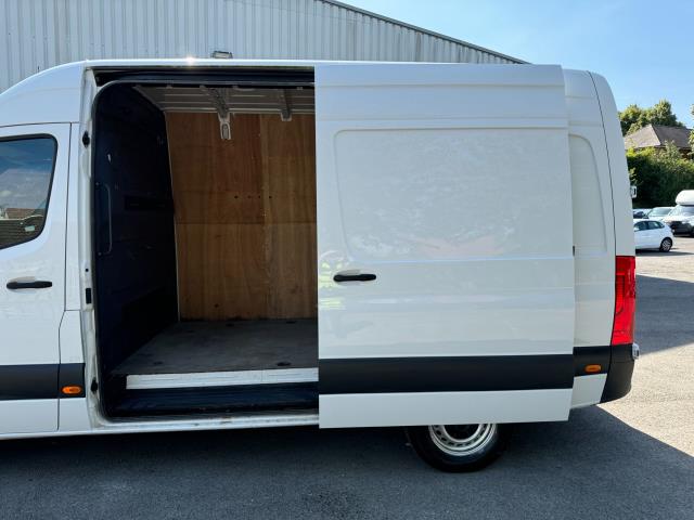 2020 Mercedes-Benz Sprinter 3.5T L2 H2 Progressive Van RWD 315 CDI (KS70KBN) Image 42