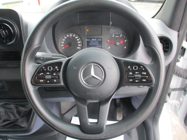 2020 Mercedes-Benz Sprinter 315CDI L2H2 RWD PROGRESSIVE (KS70KBZ) Image 14