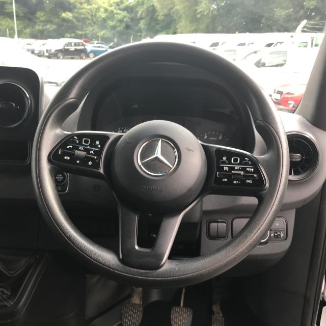 2020 Mercedes-Benz Sprinter 3.5T H2 PROGRESSIVE VAN EURO 6 (KS70KCJ) Image 22