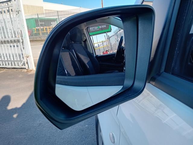 2022 Mercedes-Benz Vito 116CDI L3  PROGRESSIVE 160PS AUTO EURO 6 (KS71CNY) Image 41