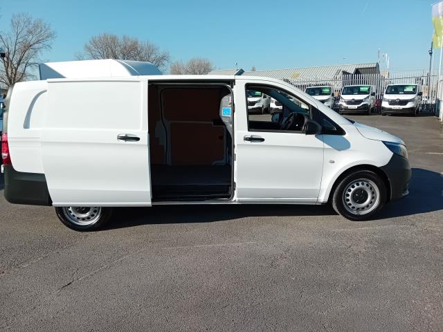 2022 Mercedes-Benz Vito 116CDI L3  PROGRESSIVE 160PS AUTO EURO 6 (KS71CNY) Image 8