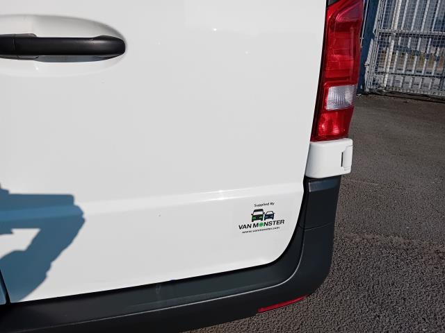 2022 Mercedes-Benz Vito 116CDI L3  PROGRESSIVE 160PS AUTO EURO 6 (KS71CNY) Image 44