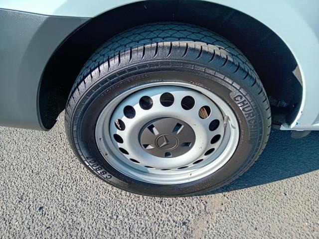 2022 Mercedes-Benz Vito 116CDI L3  PROGRESSIVE 160PS AUTO EURO 6 (KS71CNY) Image 20