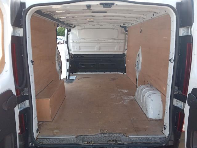 2022 Mercedes-Benz Sprinter 3.5T Progressive Dropside (KS71EWC) Image 12