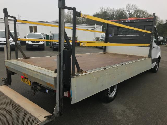 2022 Mercedes-Benz Sprinter 3.5T Progressive Dropside with Tail lift (KS71FSL) Image 19