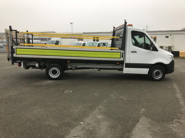 2022 Mercedes-Benz Sprinter 3.5T Progressive Dropside with Tail lift (KS71FSL) Image 10