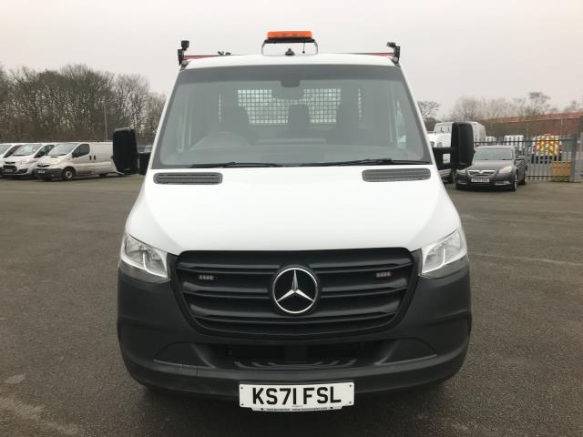 2022 Mercedes-Benz Sprinter 3.5T Progressive Dropside with Tail lift (KS71FSL) Image 3
