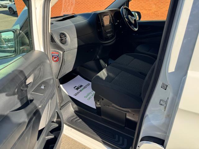 2022 Mercedes-Benz Vito 116Cdi Progressive Van 9G-Tronic (KS71NYN) Image 34