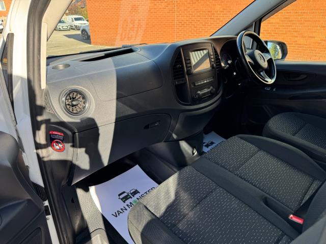 2022 Mercedes-Benz Vito 116Cdi Progressive Van 9G-Tronic (KS71NYN) Image 35