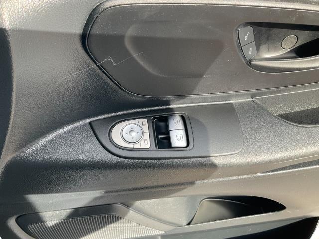 2022 Mercedes-Benz Vito 116Cdi Progressive Van 9G-Tronic (KS71NYX) Image 33